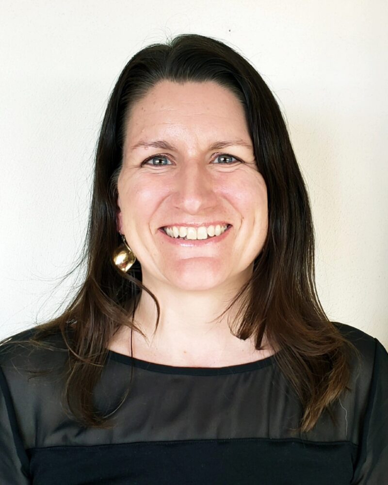 erin e headshot